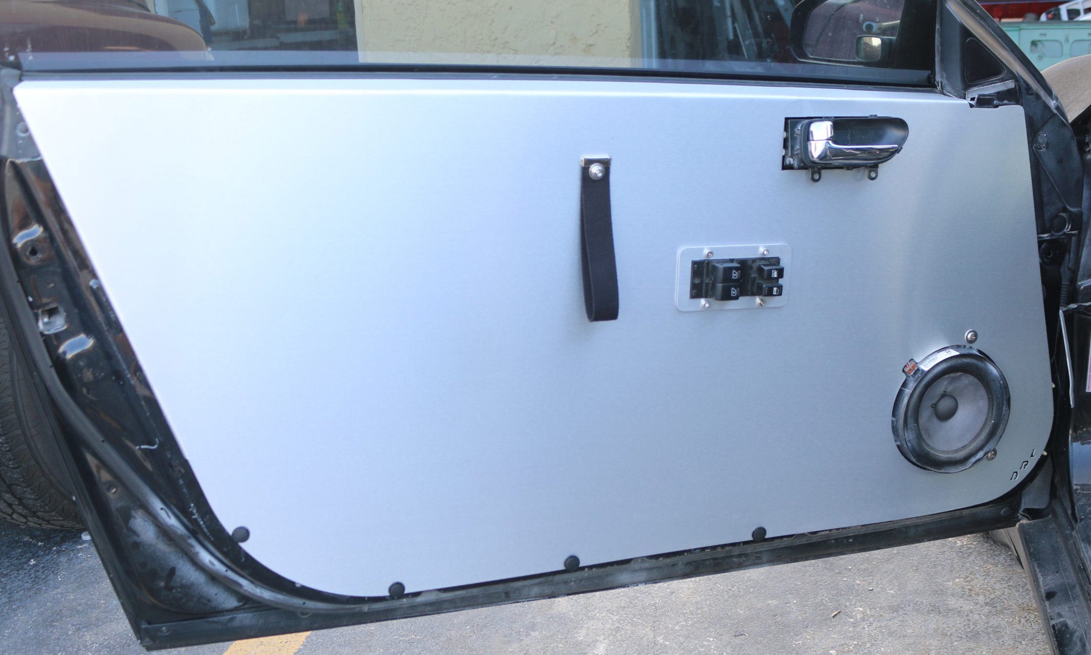 Infiniti G35 coupe door panels by LRB Speed