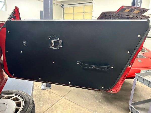 Z31DoorCardsblack1_3000x_99e97 Z31DoorCardsblack1_3000x_99e97